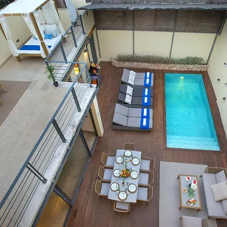 Owl Booking Villa Alvarez - 5 Min Walk To Old Town Center Villa *
