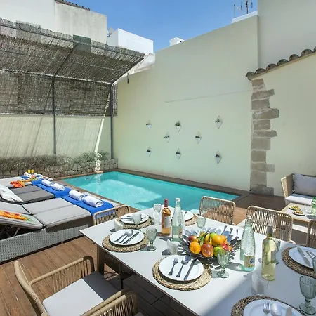 Villa Owl Booking Villa Alvarez - 5 Min Walk To Old Town Center *