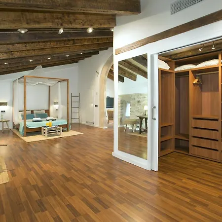 Villa Owl Alvarez - Luxury Retreat